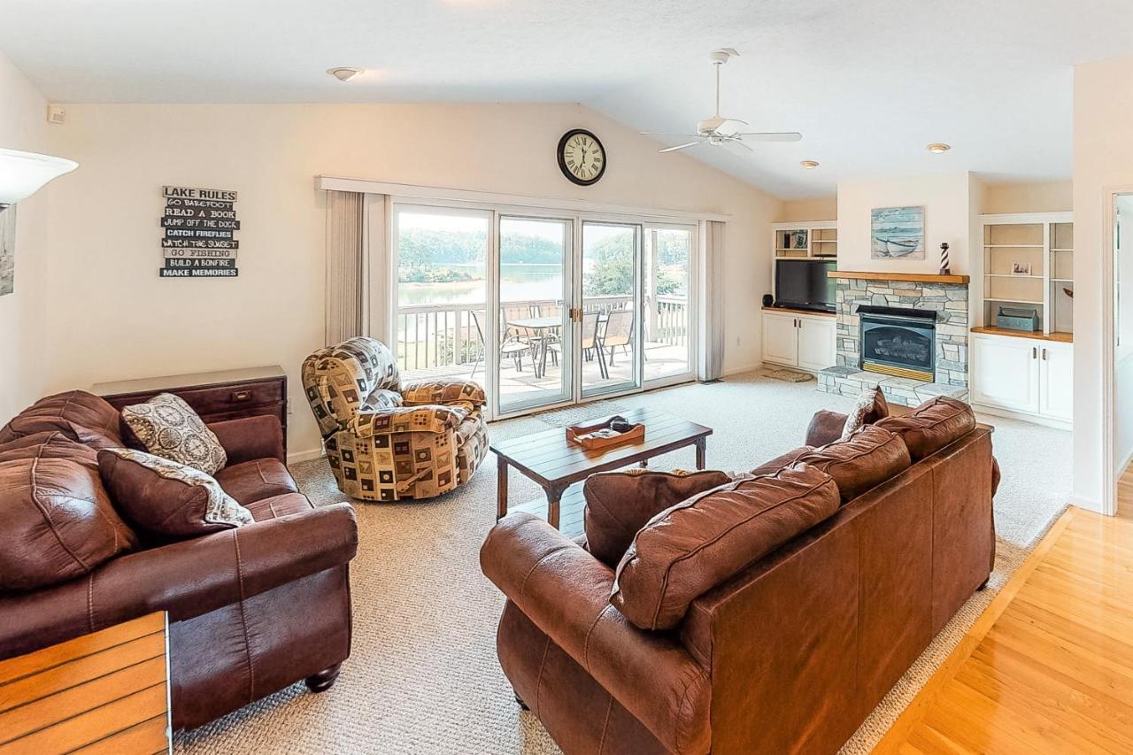 Lakeside Dandridge Bagian luar foto